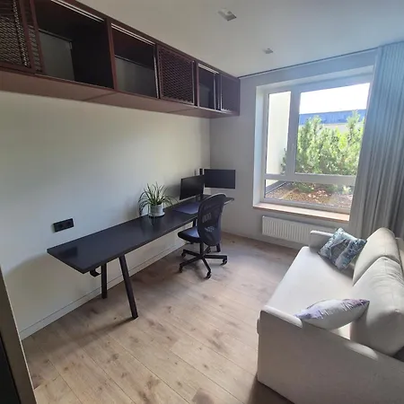 Apartamento Cozy 3-room Flat By Twinsbet Arena & Ozas *