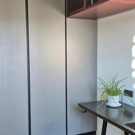 Cozy 3-room Flat By Twinsbet Arena & Ozas 公寓 *